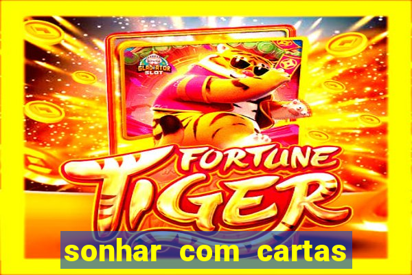 sonhar com cartas de baralho no chao